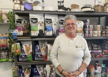Valley Pets - Lindy Lane (owner)