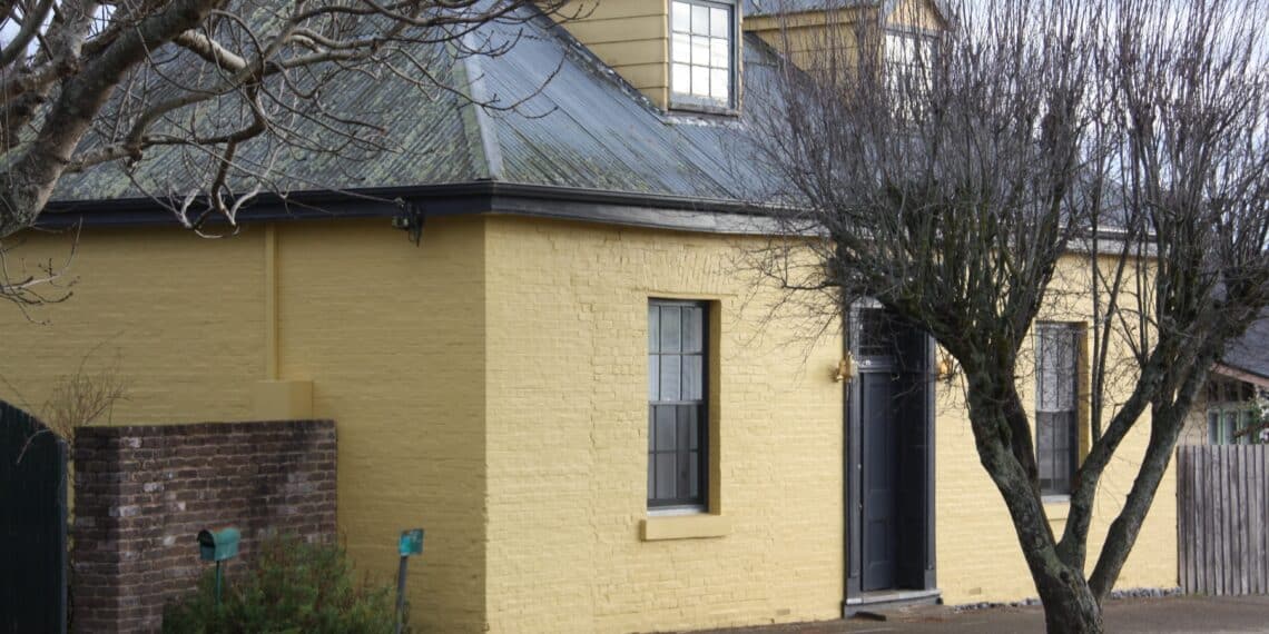 Loane house in Westbury